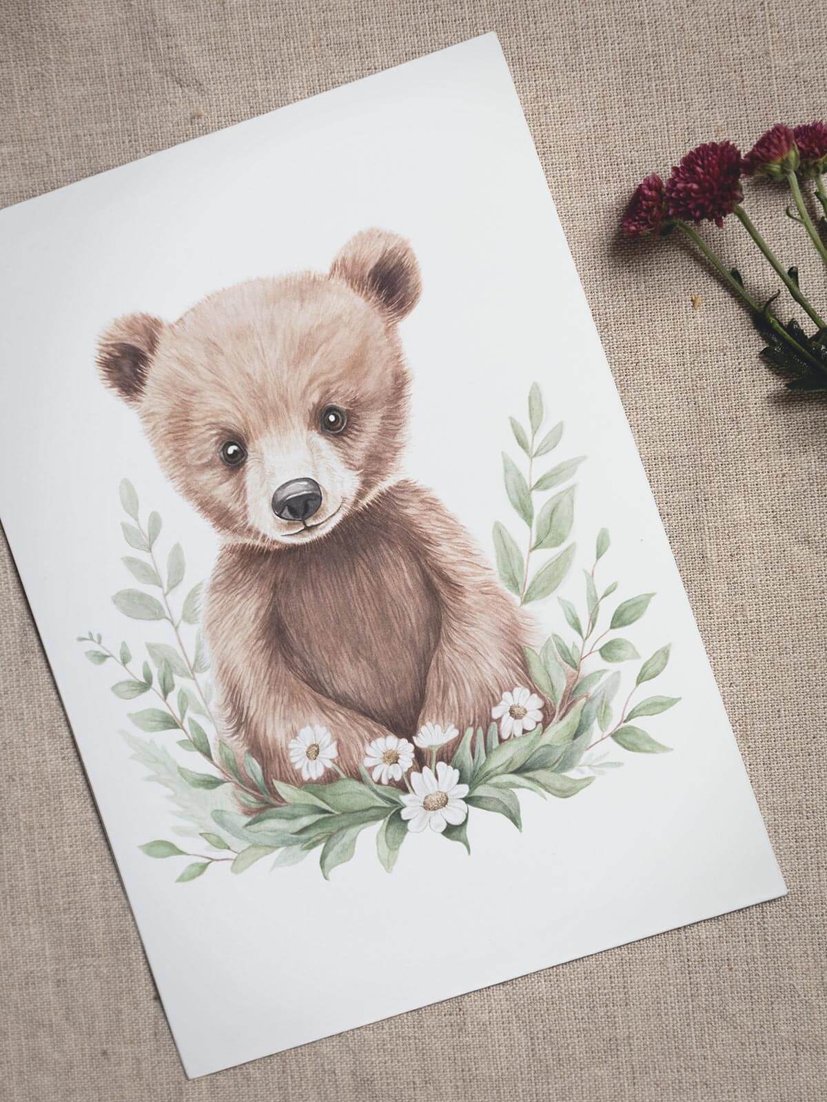 A5 akvarellkort björn Benji på linneduk med blomma